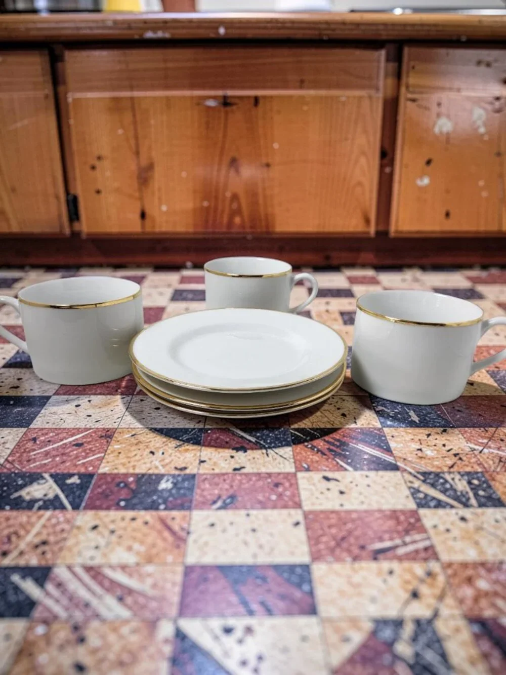 Vintage Set of 3 Pier 1 Gold Trim 8oz Porcelain Coffee Cups and Saucers